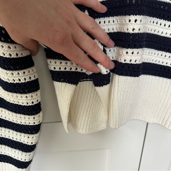 Striped Cropped Sweater - Picture 5 of 5